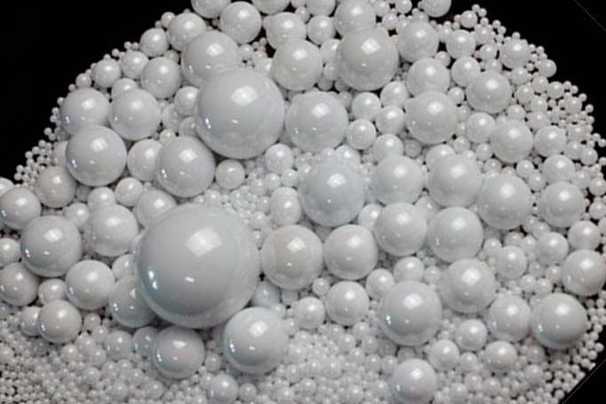 Qu'est-ce que la céramique de zircone perles? 